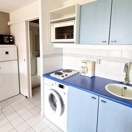 Six-fours-les-plages, 2 Pièces, 2 Personnes - Fr-1-316-293 *